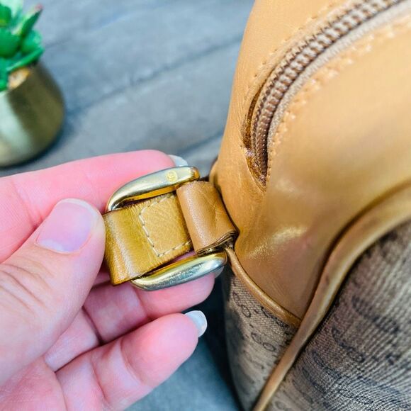 Gucci GG Vintage Gucci Brown PVC & Leather Crossbody Shoulder Bag Purse - Picture 6 of 13